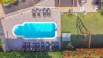 Outdoor pool, pool umbrellas