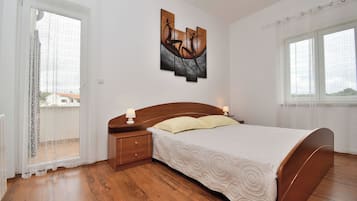 Apartment (A2) | Iron/ironing board, free WiFi