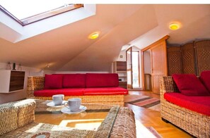 Apartment (A1) | Living room - Apartment Mana (Split)