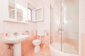Apartment (A1) | Badezimmer | Dusche