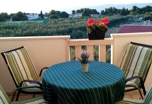 Terrace/patio - Apartment Lado (Supetar)