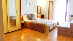 Apartment (A1) | Free WiFi - Apartments Bor (Makarska)