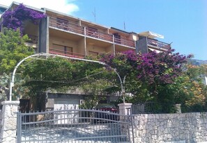 Building design - Apartments Bor (Makarska)