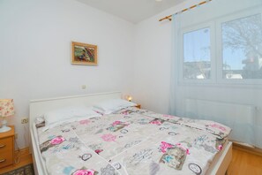 House - House Vesnad (Seget)