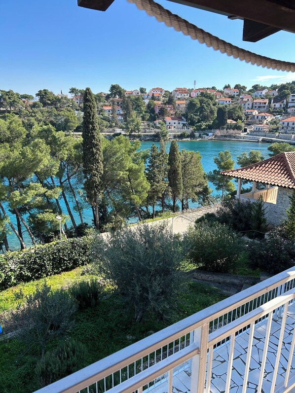 Appartement (A1) | Vue sur l’eau