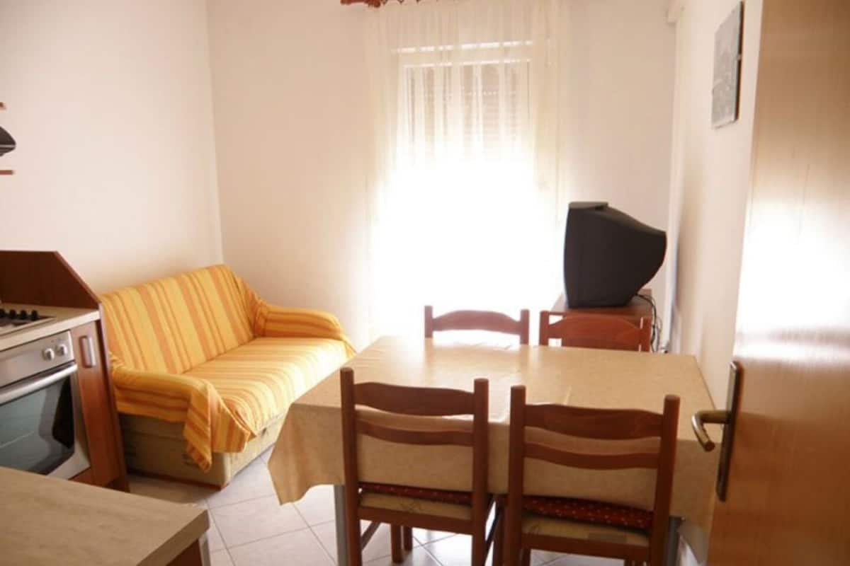 아파트 (A2) | 거실