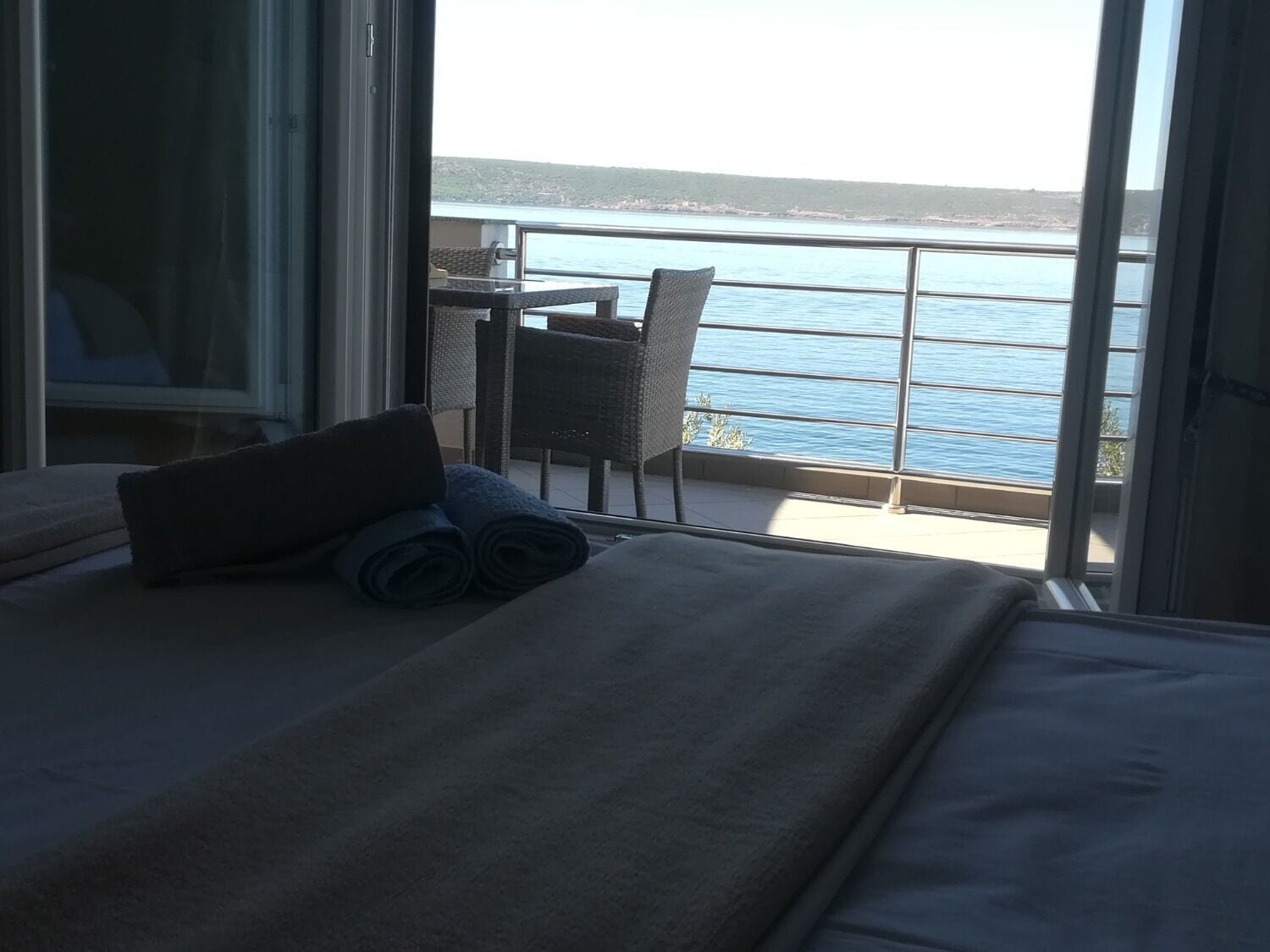 مكواة/لوح كي وواي فاي مجانًا