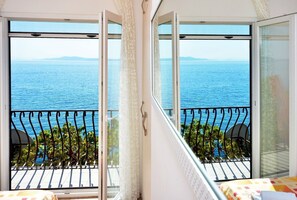 House | Terrace/patio - House Sreca (Okrug)