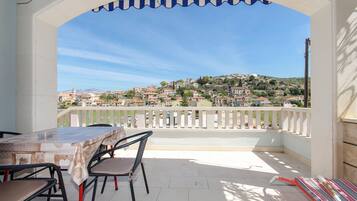 Apartment (A1) | Terrace/patio