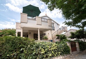 Exterior - Apartment Damir (Postira)