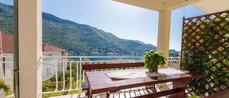 Apartment (A1) | Terrace/patio
