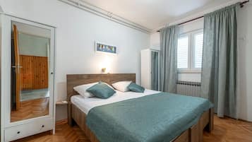 Apartamento (A1) | Ferros/tábuas de passar roupa, Wi-Fi de cortesia