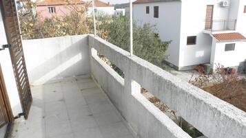 Apartment (A1) | Balcony