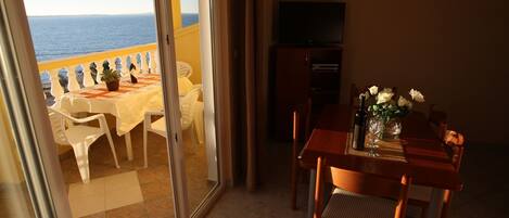 Apartment (A3) | Speisen