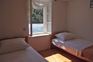 House - House Linker (Vis)