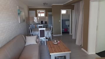 Apartment (A2) | Living room