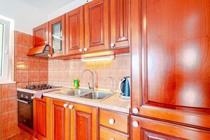 Apartment (A1) | Private kitchen - Apartment Mir (Korčula)