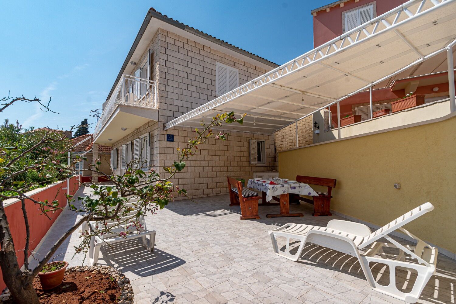 Apartment (A1)