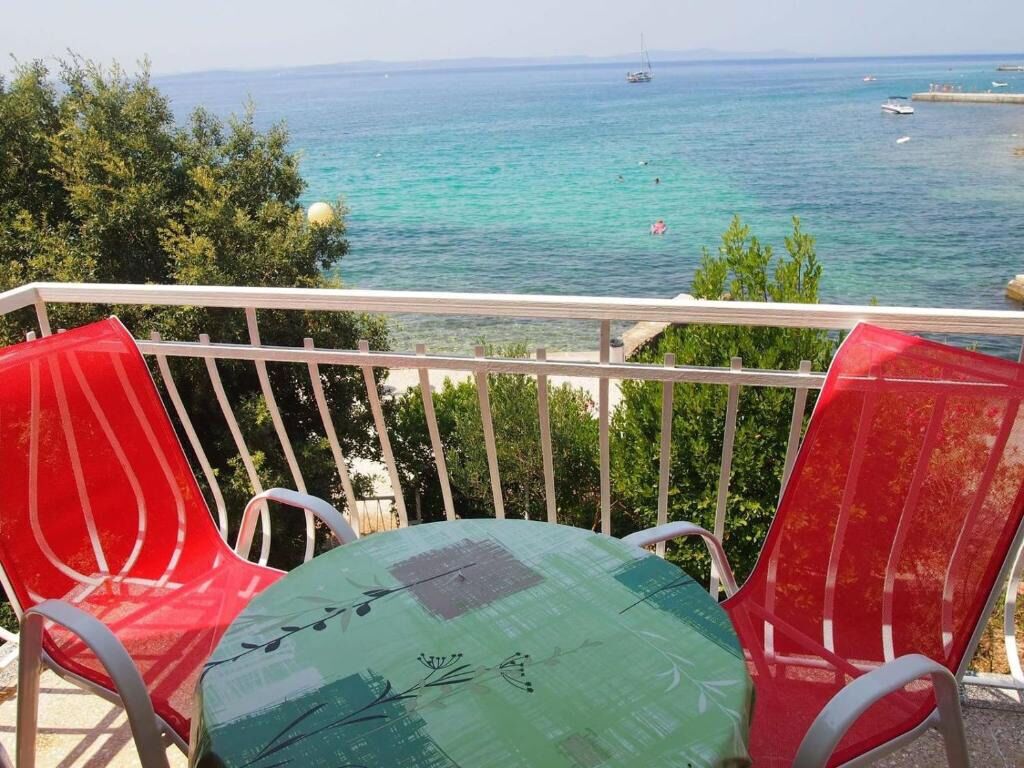 Apartment (A1) | Balkon