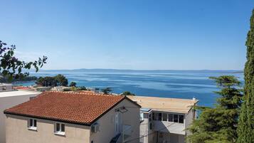 Apartment (A2) | Water view