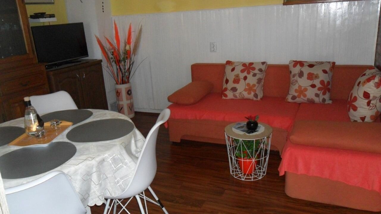 Appartement (A2) | Woonkamer