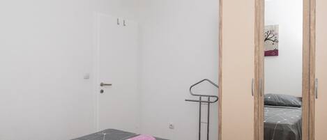 Apartment (A1) | Bügeleisen/Bügelbrett, kostenloses WLAN