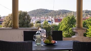 Apartment (A1) | Terrace/patio