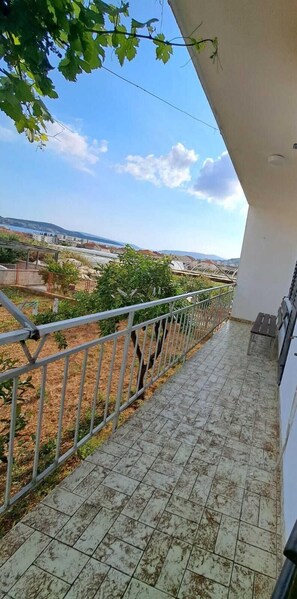 Apartment (A1) | Property grounds - Apartments Gabi i Miki (Trogir)