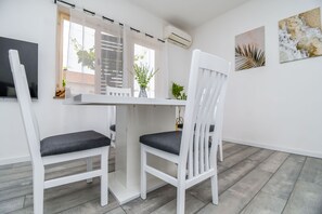 Apartment (A1) | Living room - Apartments Gabi i Miki (Trogir)