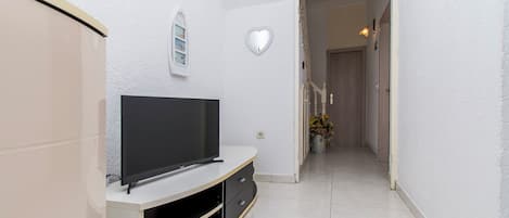 Appartement (A3) | Salle de séjour | Lecteur de DVD