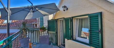 Apartment (A1) | Balcony