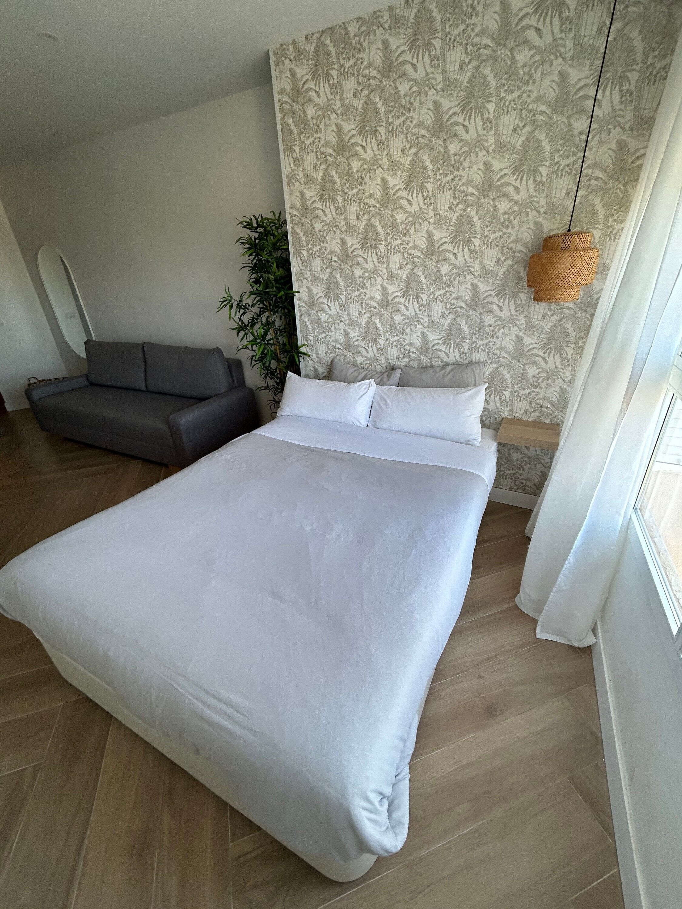 1 bedroom, WiFi, bed sheets