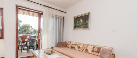 Apartment (A1) | Living room