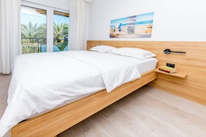 House | In-room safe, iron/ironing board, free WiFi - House Igor (Rogoznica)