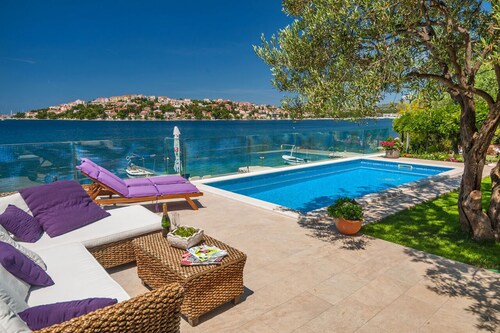 House Lucmar