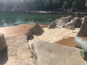 Una playa cerca