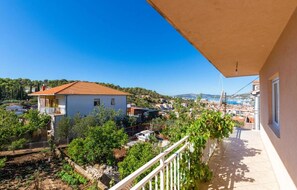 Apartment (A1) | Terrace/patio - Apartment Mare (Trogir)