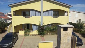 Building design - Apartments Vanja (Vir)