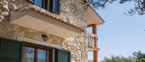 Talo | Terassi/patio