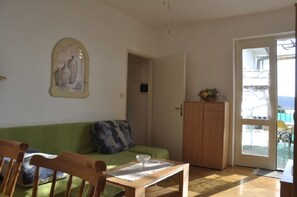 Apartment (A2) | Wohnzimmer