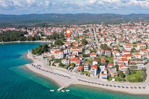Beach nearby - Apartments Durda (Pirovac)