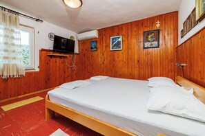 Maison | Fer et planche à repasser, Wi-Fi gratuit