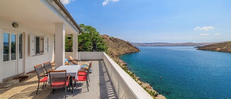 單棟房屋 | 水景