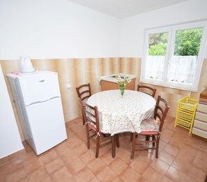 Apartment (A1) | Private kitchen - Apartment Andja (Trogir)