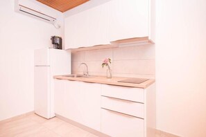 Apartment (A5) | Private kitchen - Apartments Marko (Pag)