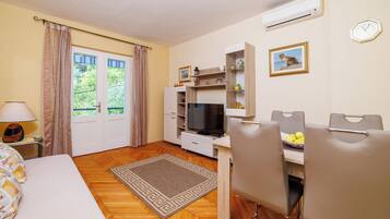 Apartment (A1) | Living room