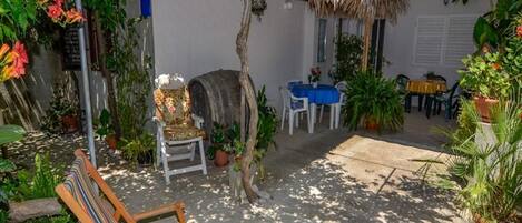 Apartment (A1) | Garden