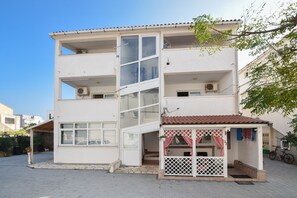 Building design - Apartment Danka (Novalja)