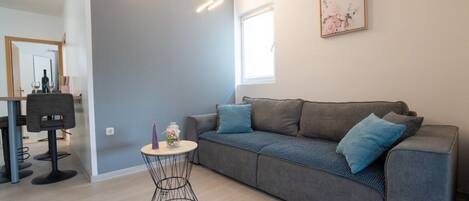 아파트 (A1) | 거실