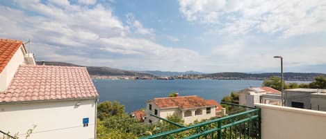 Apartment (A1) | Water view